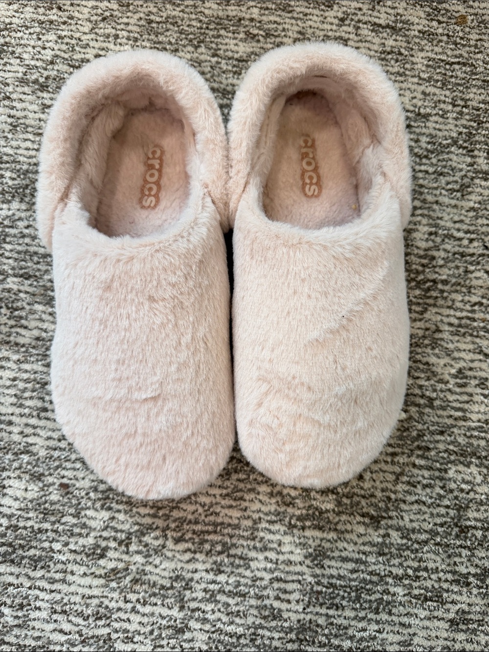 CROCS Plush Slip-On Clog in Light Pink